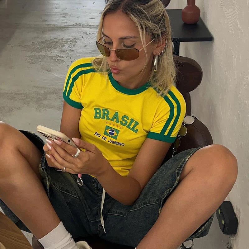 Camiseta Y2K Brasil Street Crop