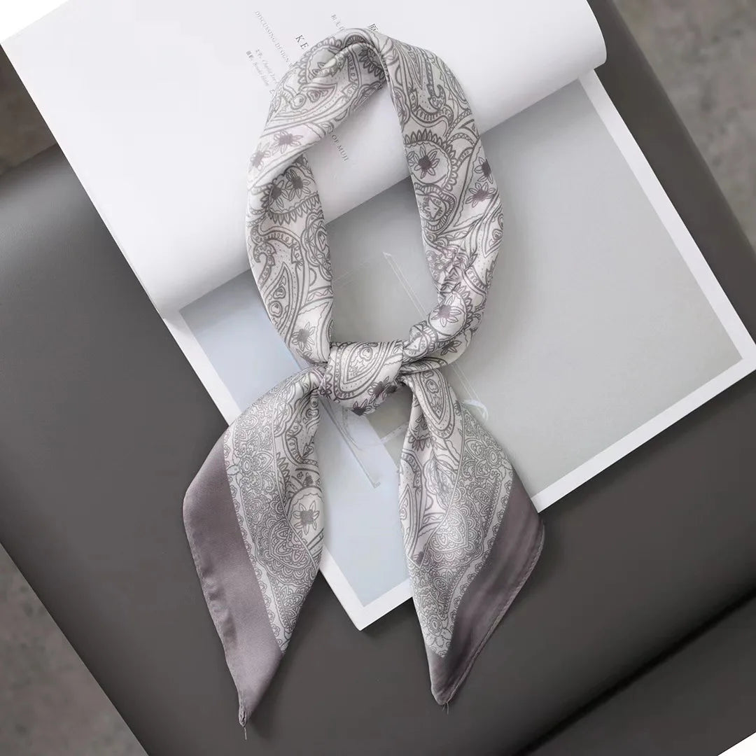 Pañuelo Silk Aura 70